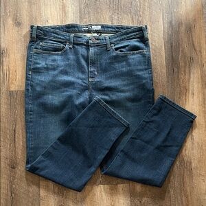 Carhartt Women’s Slim Straight Dark Blue Jeans